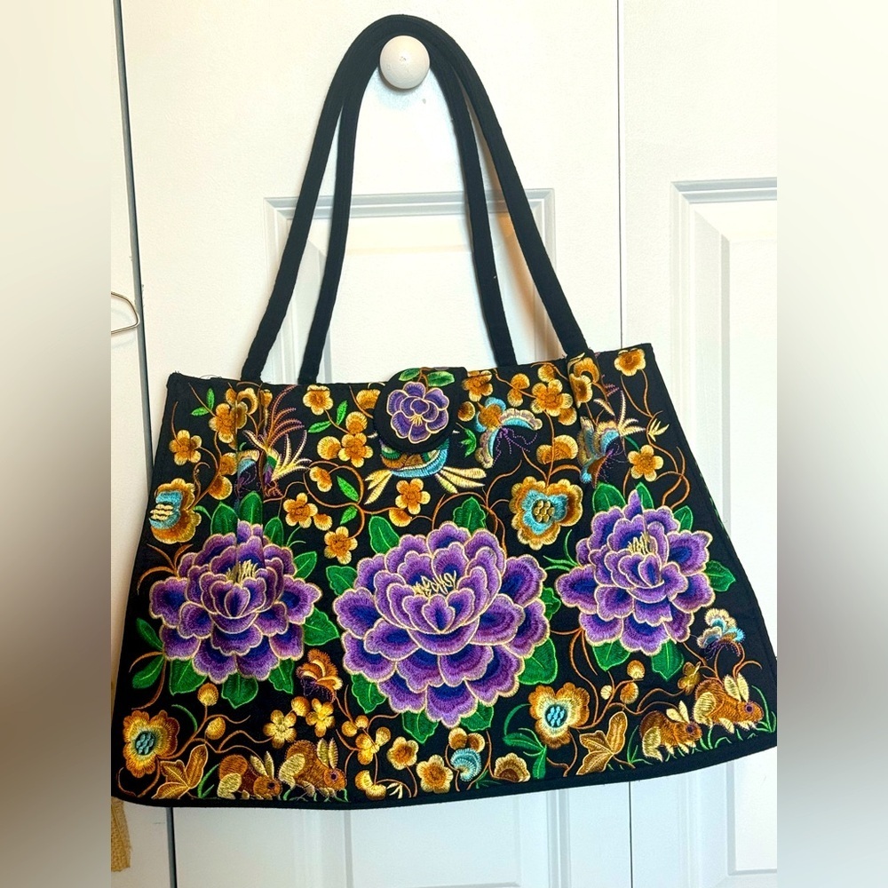 Tote with embroidered purple flowers